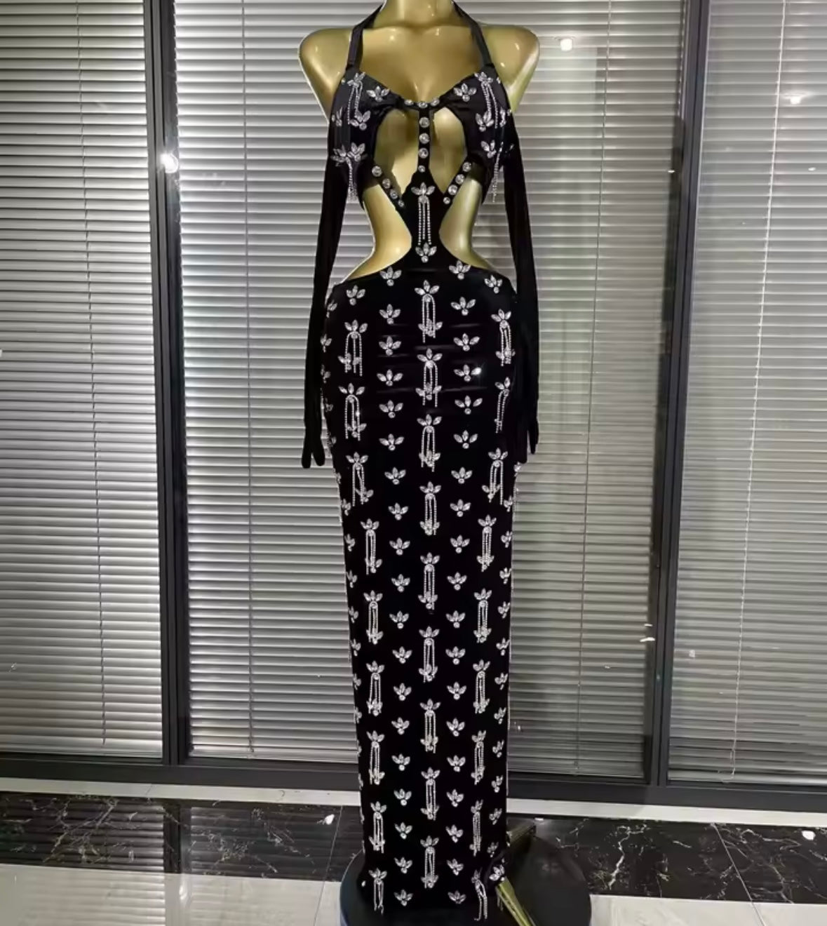 Black Sexy Halter Rhinestone Hollow Out Maxi Dress