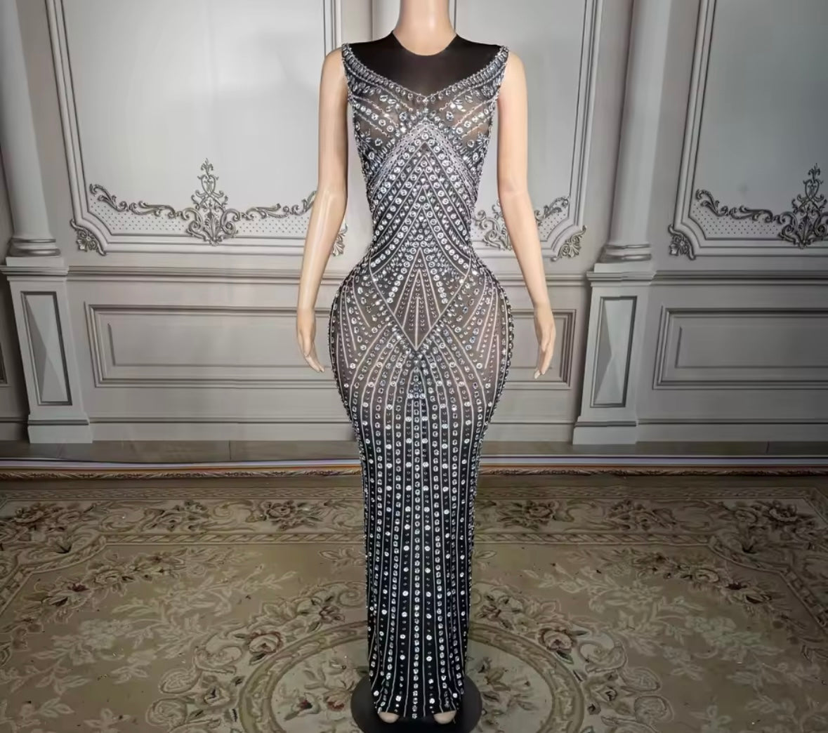 Sexy Sleeveless Black Crystal Rhinestone Floor-Length Dress
