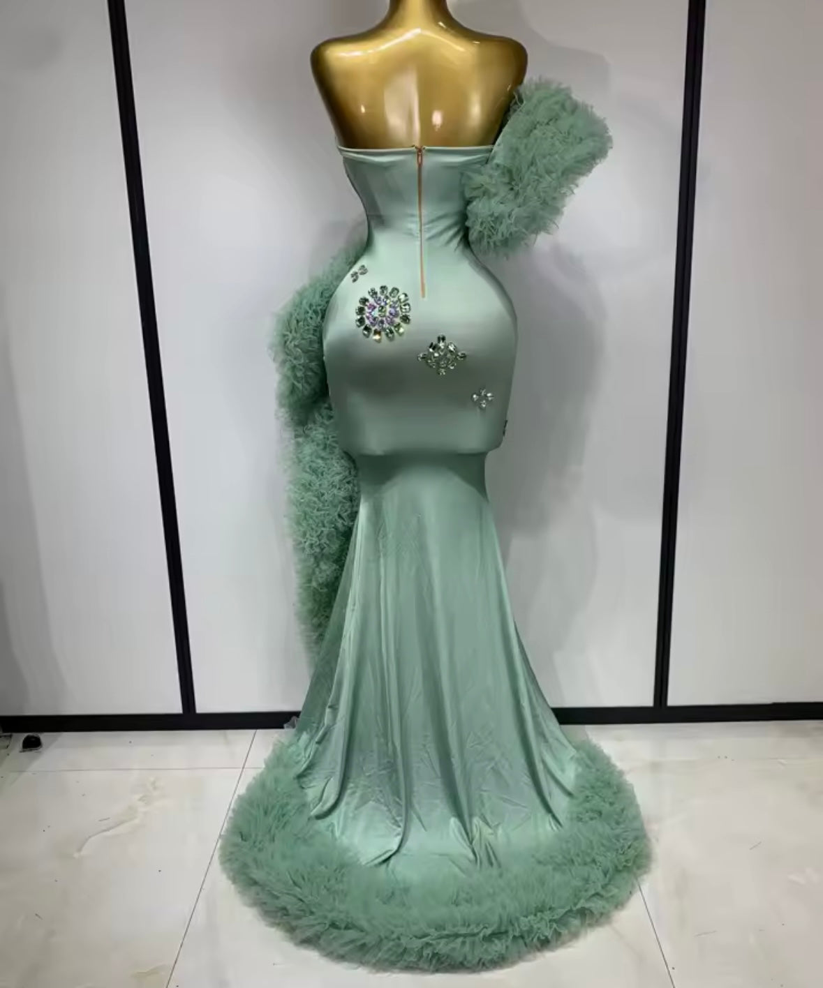 Green Elegant Strapless Ruffle Rhinestone Maxi Dress