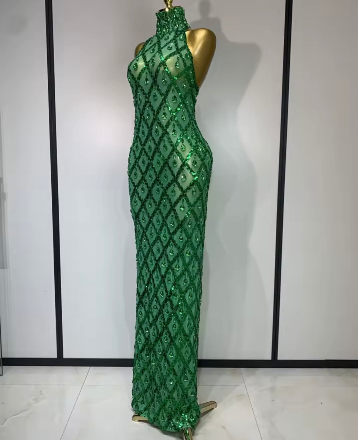 Green Halter Sleeveless Sequins Crystal Floor-Length Dress