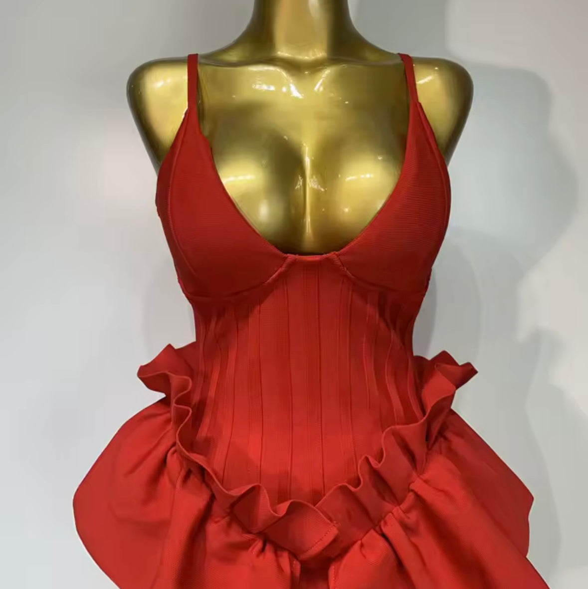 Red Elegant Sleeveless Ruffled Maxi Dress