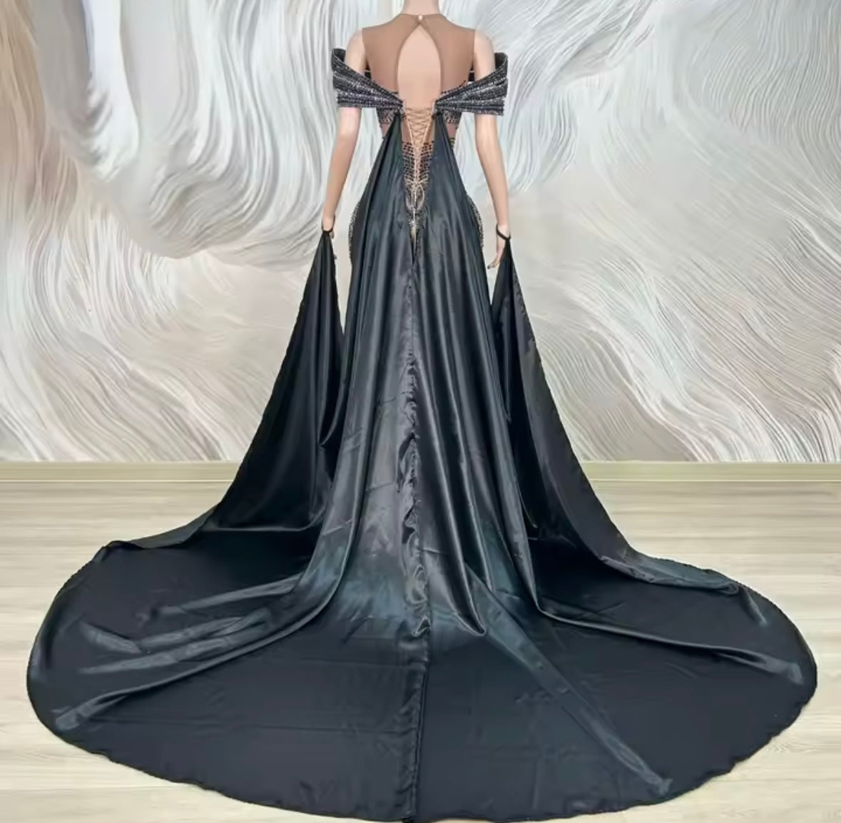 Elegant Color Rhinestone Font Split Floor-Length Dress