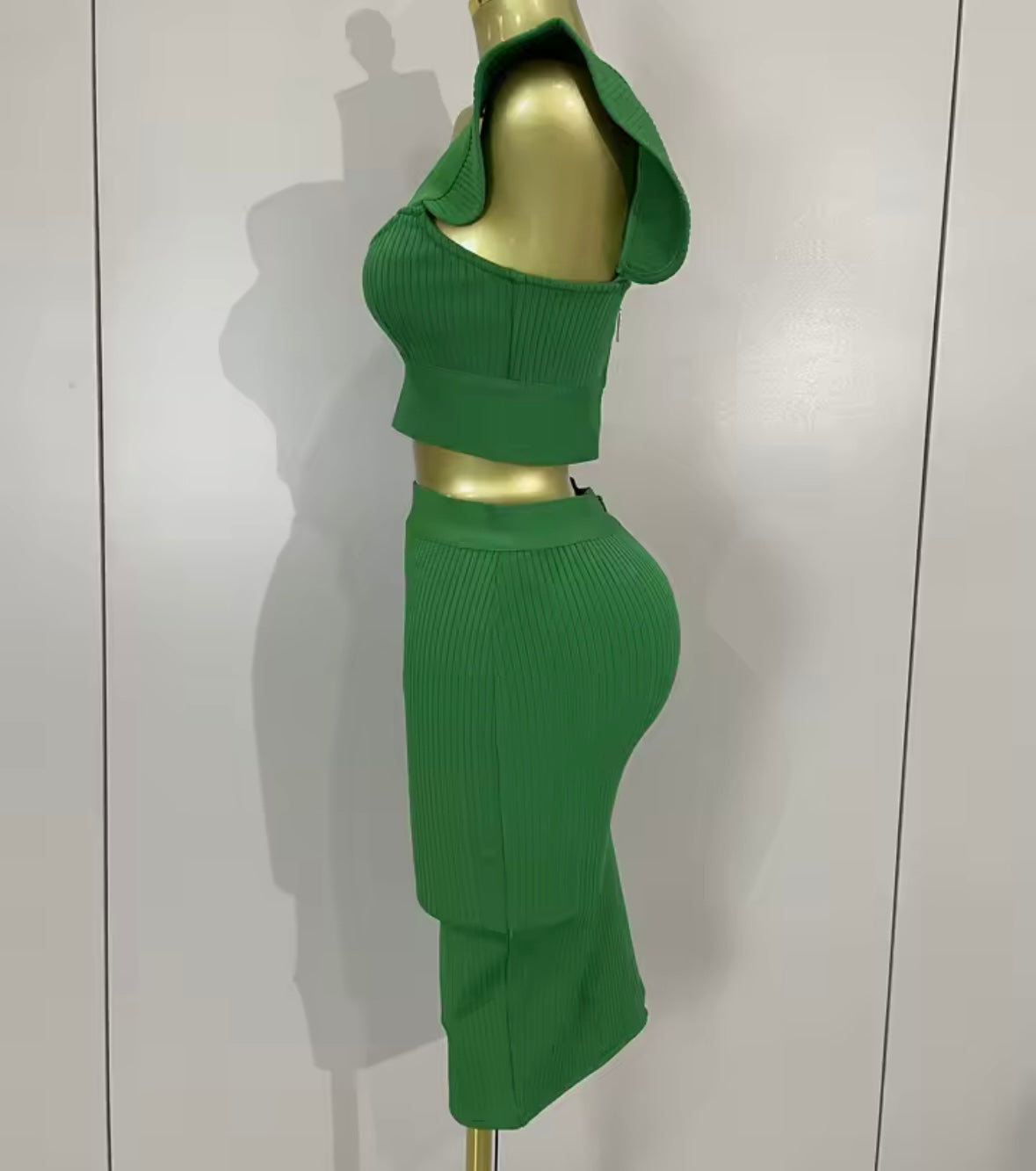 Sexy Ruffled Sleeveless Crop Skirt Set