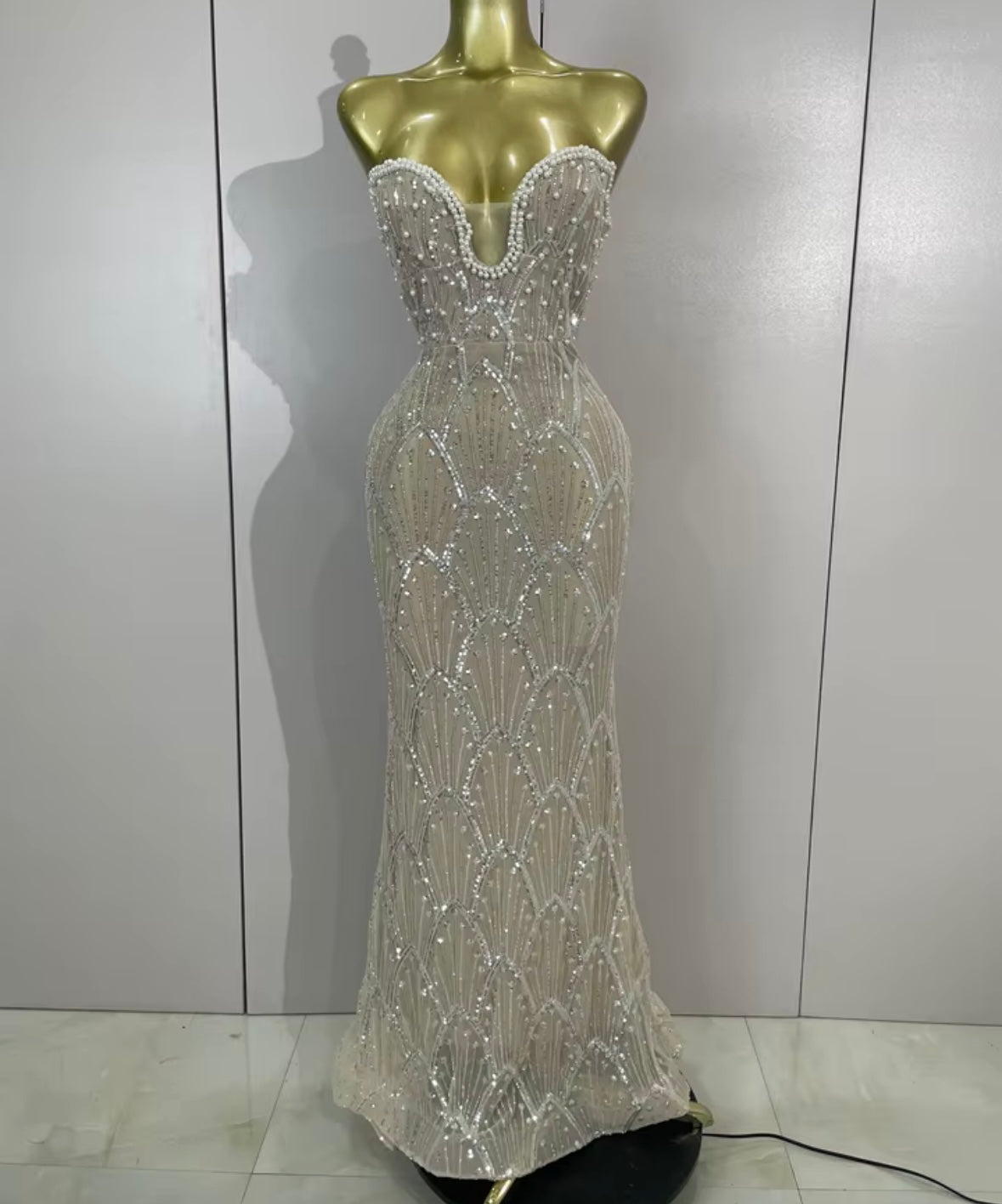 Pearl Beaded Sequins Strapless Elegant Floor-Length Dress