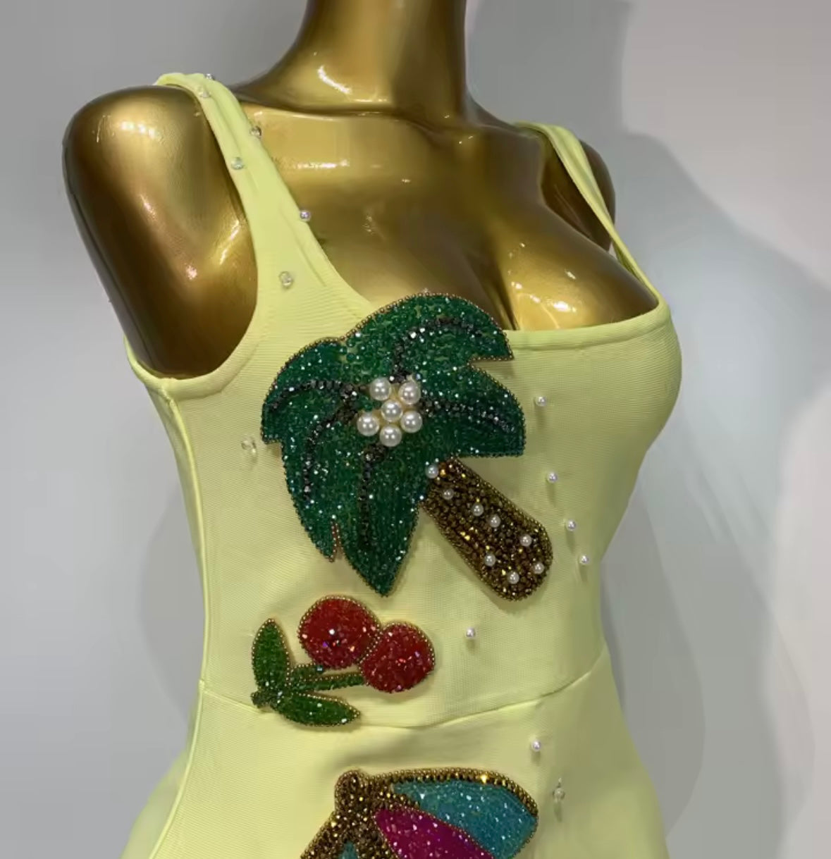 Yellow Sexy Sleeveless Beaded Rhinestone Dress