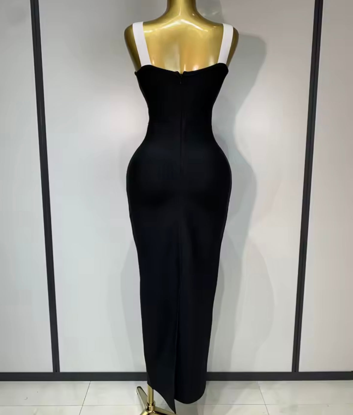 Elegant B&W Pearl Rhinestone Sleeveless Maxi Dress