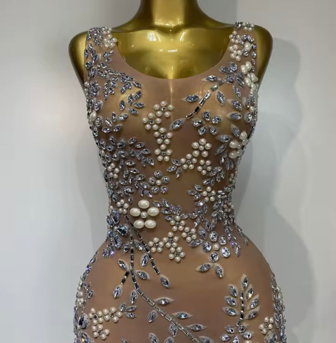 Sexy Sleeveless Beaded Rhinestone Floor-Length Dress