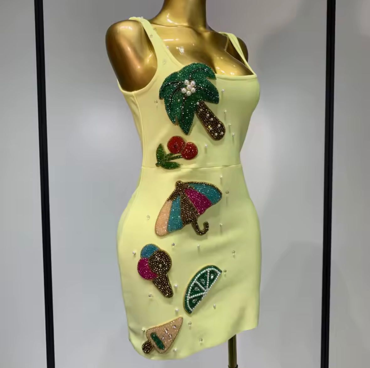 Yellow Sexy Sleeveless Beaded Rhinestone Dress