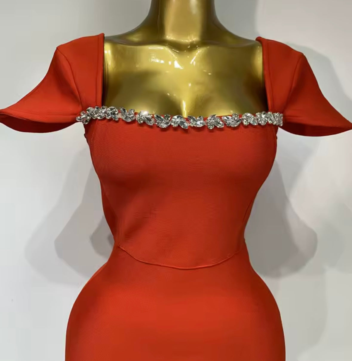 Elegant Rhinestone Short Sleeve Back Zipper Dress