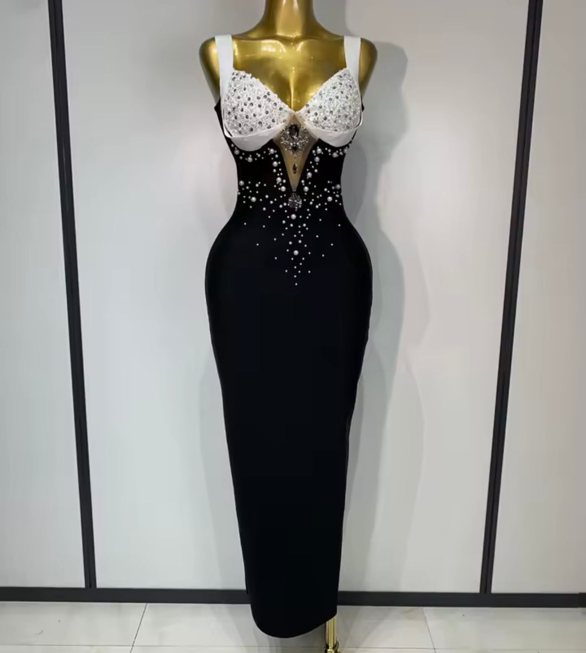 Elegant B&W Pearl Rhinestone Sleeveless Maxi Dress