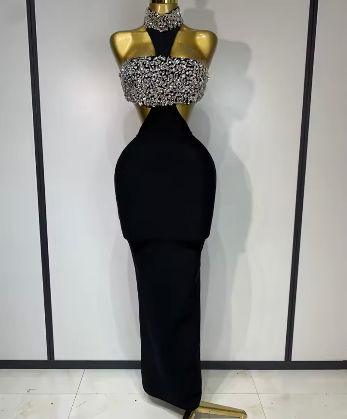 Elegant Halter Sleeveless Rhinestone Hollow Out Maxi Dress