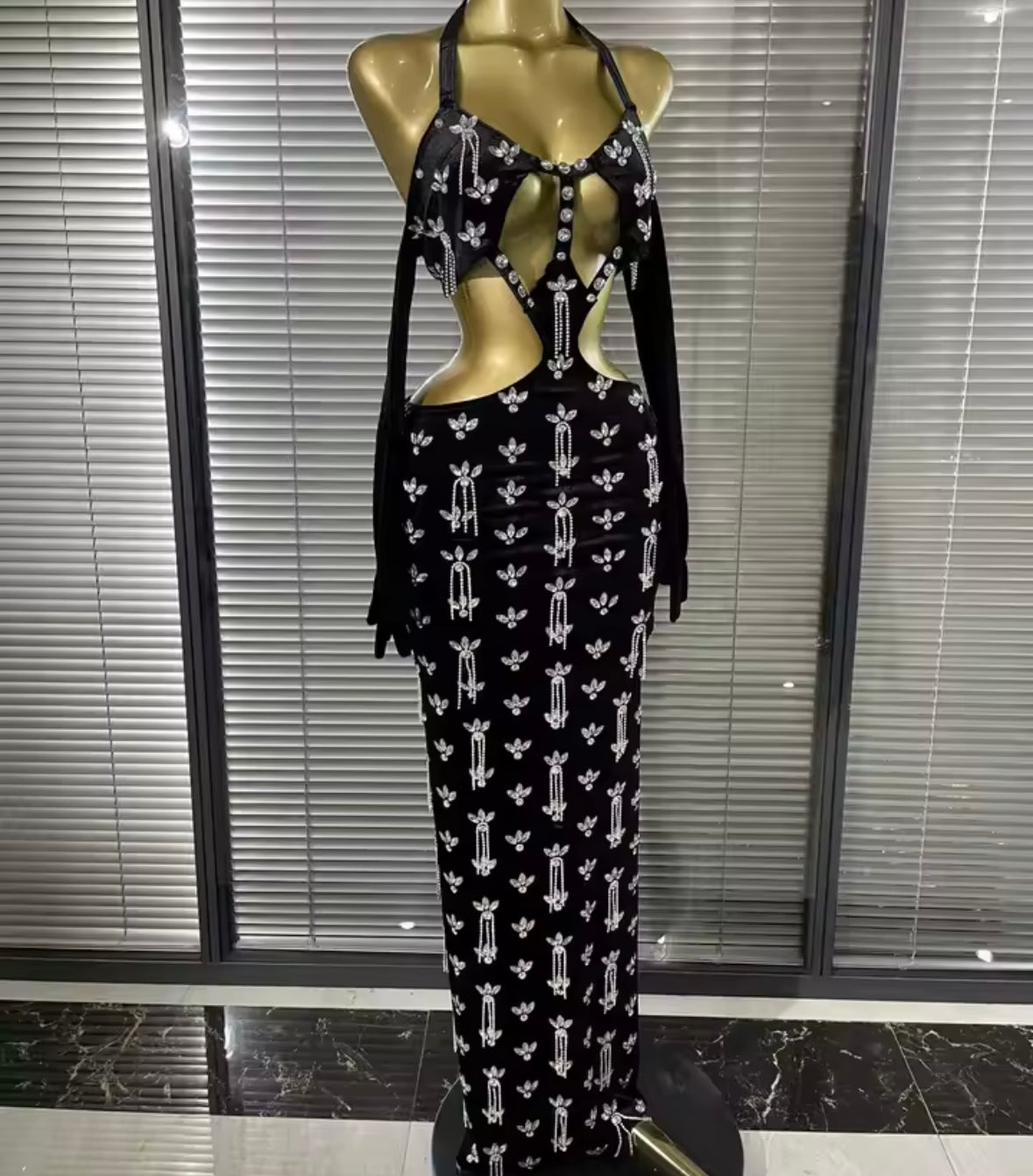 Black Sexy Halter Rhinestone Hollow Out Maxi Dress
