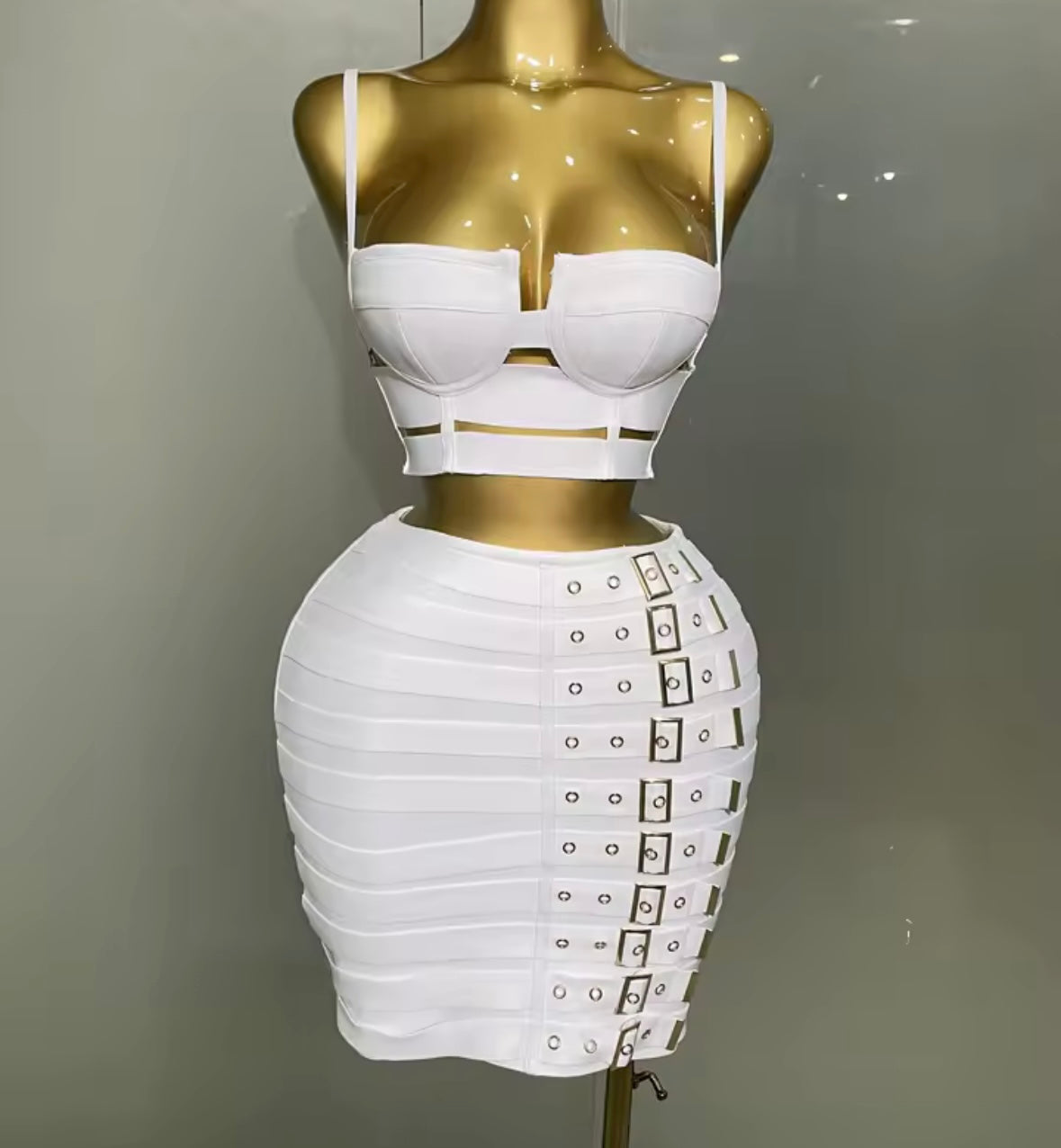 Sleeveless Cut Out Buckled Sexy Two Piece Bandage Skirt Set