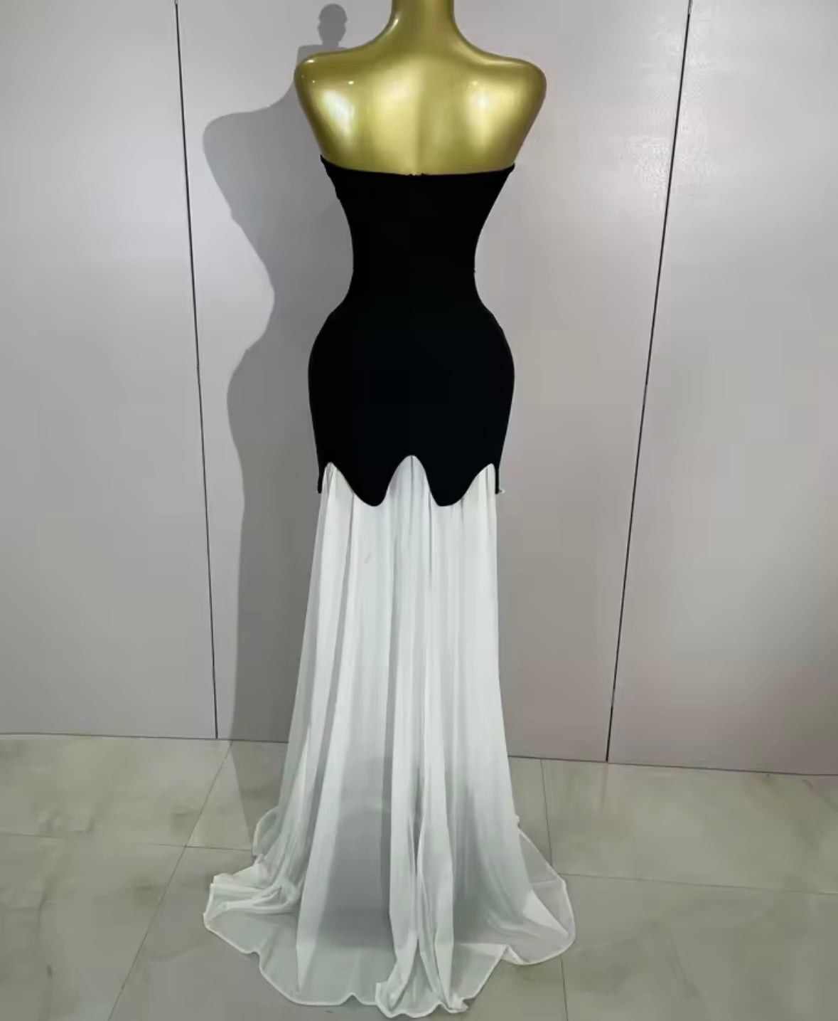 Elegant Strapless Pearl Patchwork Floor-Length Dress