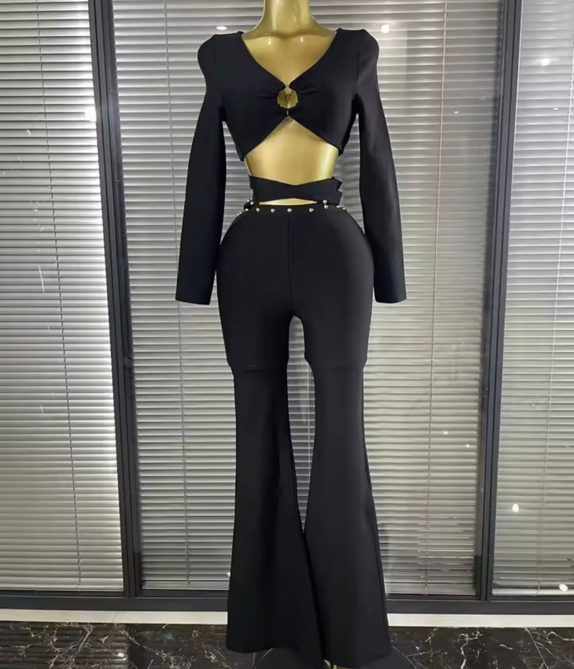 Sexy Black Rivet Full Sleeve Crop Pant Set