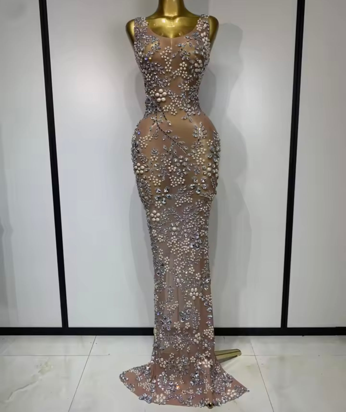 Sexy Sleeveless Beaded Rhinestone Floor-Length Dress