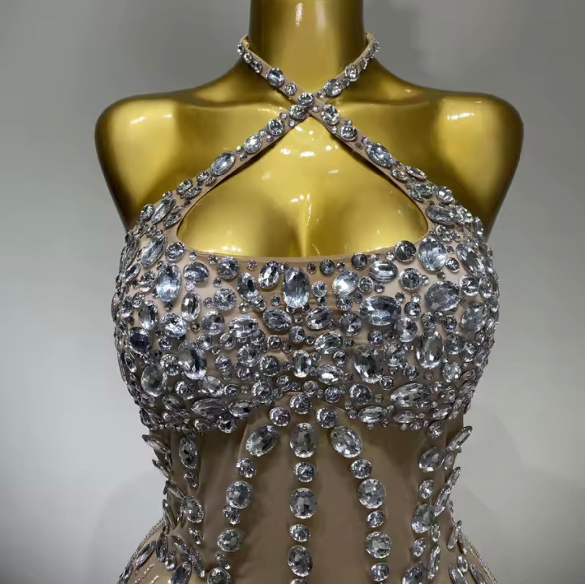 Sexy Halter Sleeveless Rhinestone Embellishment Tassel Dress