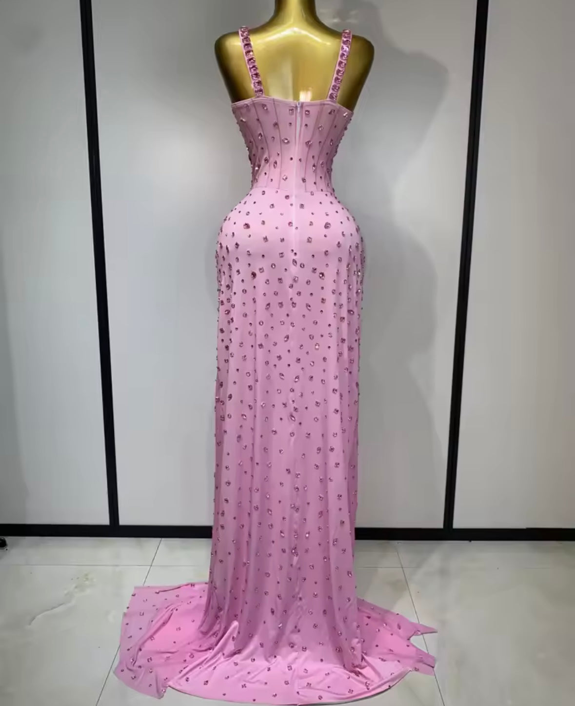 Pink Elegant Rhinestone Sleeveless Floor-Length Dress