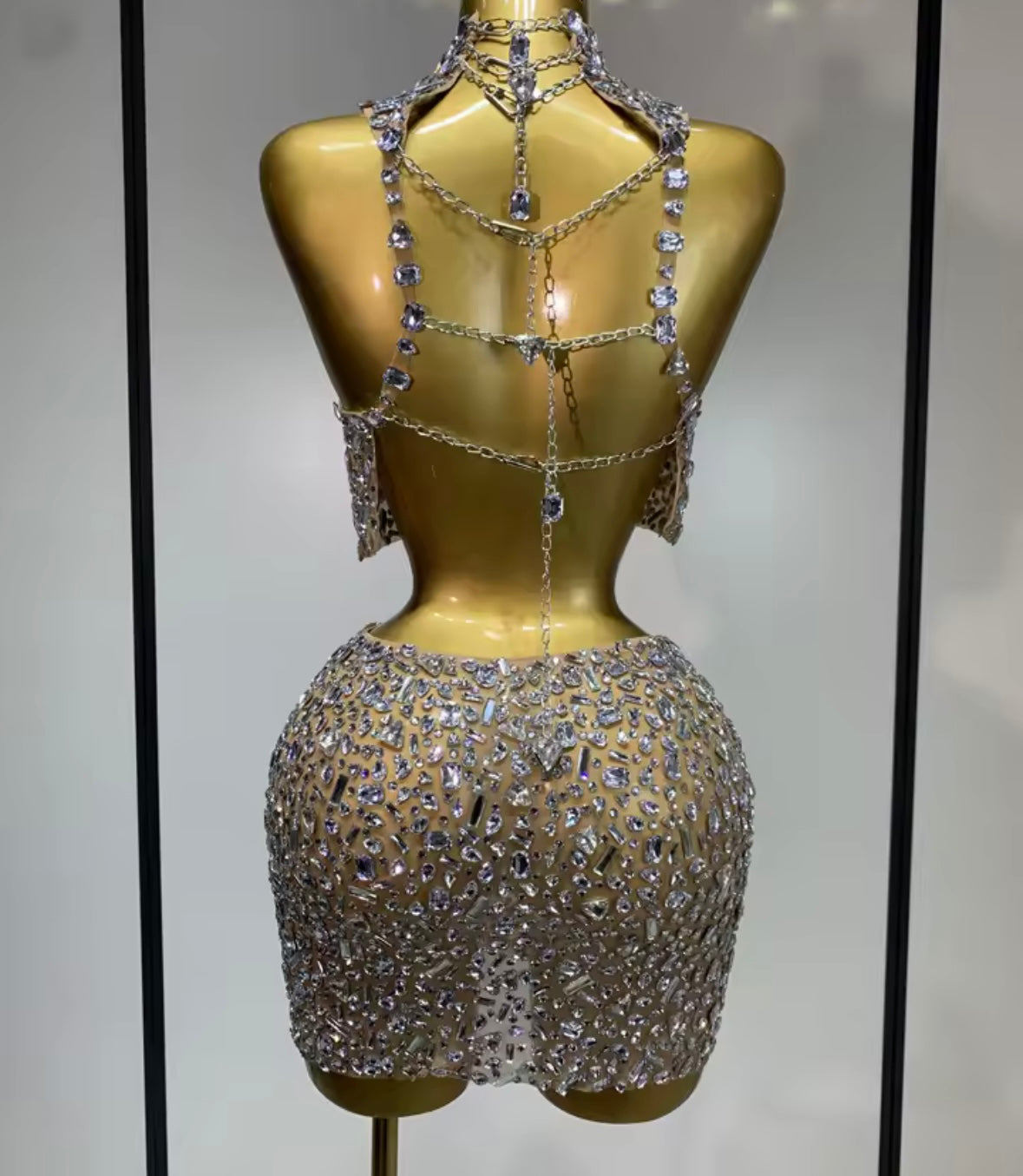 Sexy Sleeveless Chain Open Back Rhinestone Skirt Set