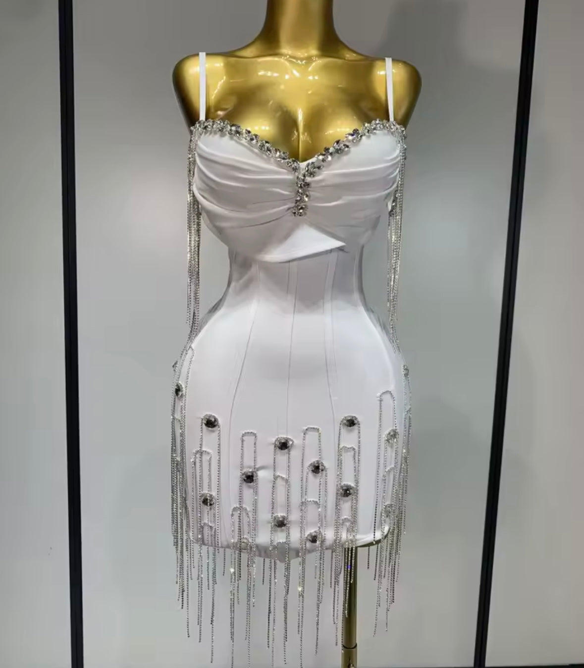 Sexy Sleeveless Rhinestone Tassel Short Dress