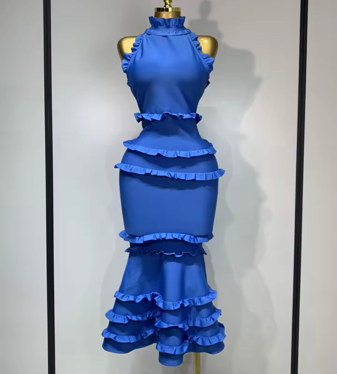 Sexy Sleeveless Open Back Ruffled Mermaid Dress