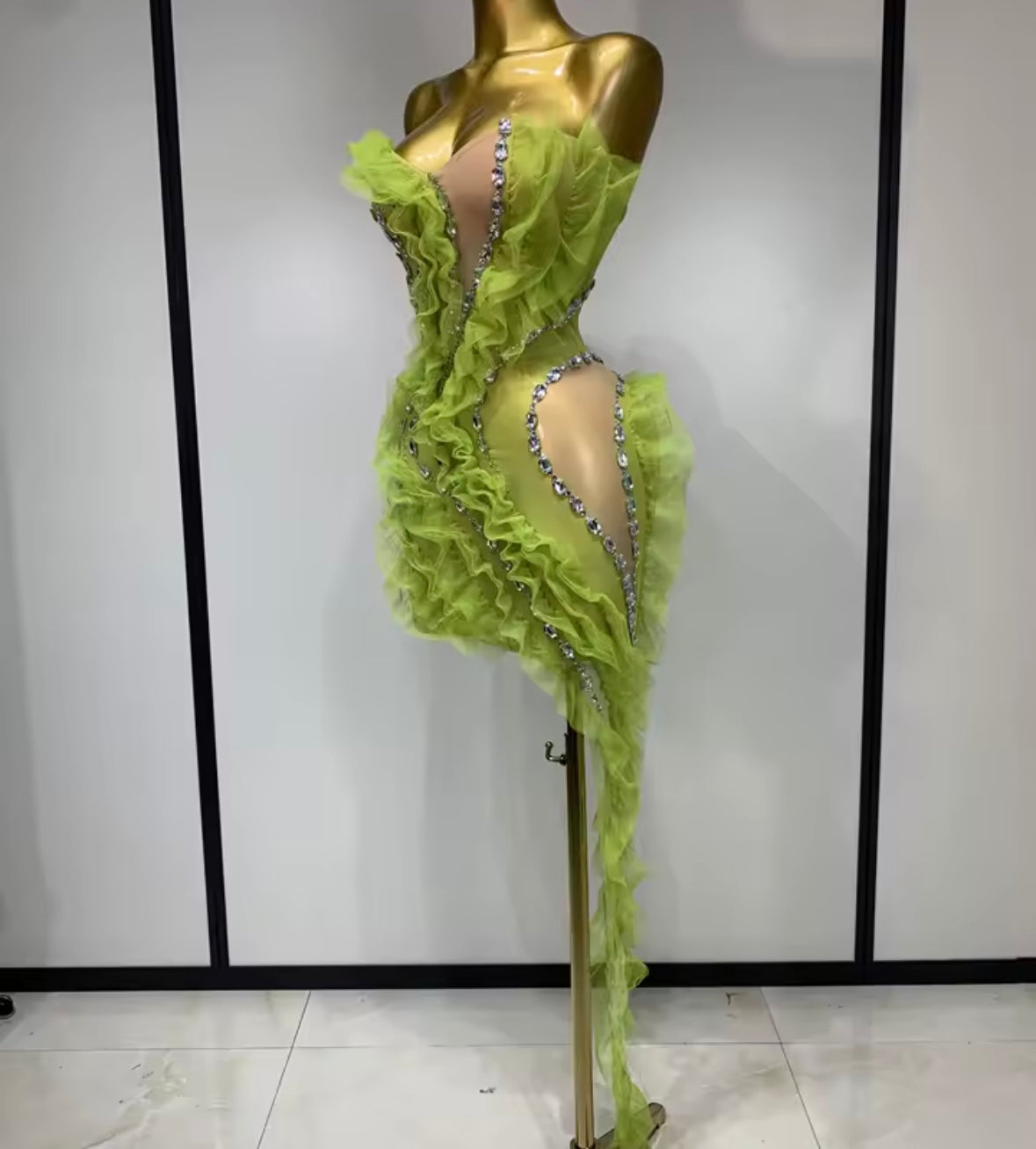 Sexy Green Ruffle Strapless Crystal Dress