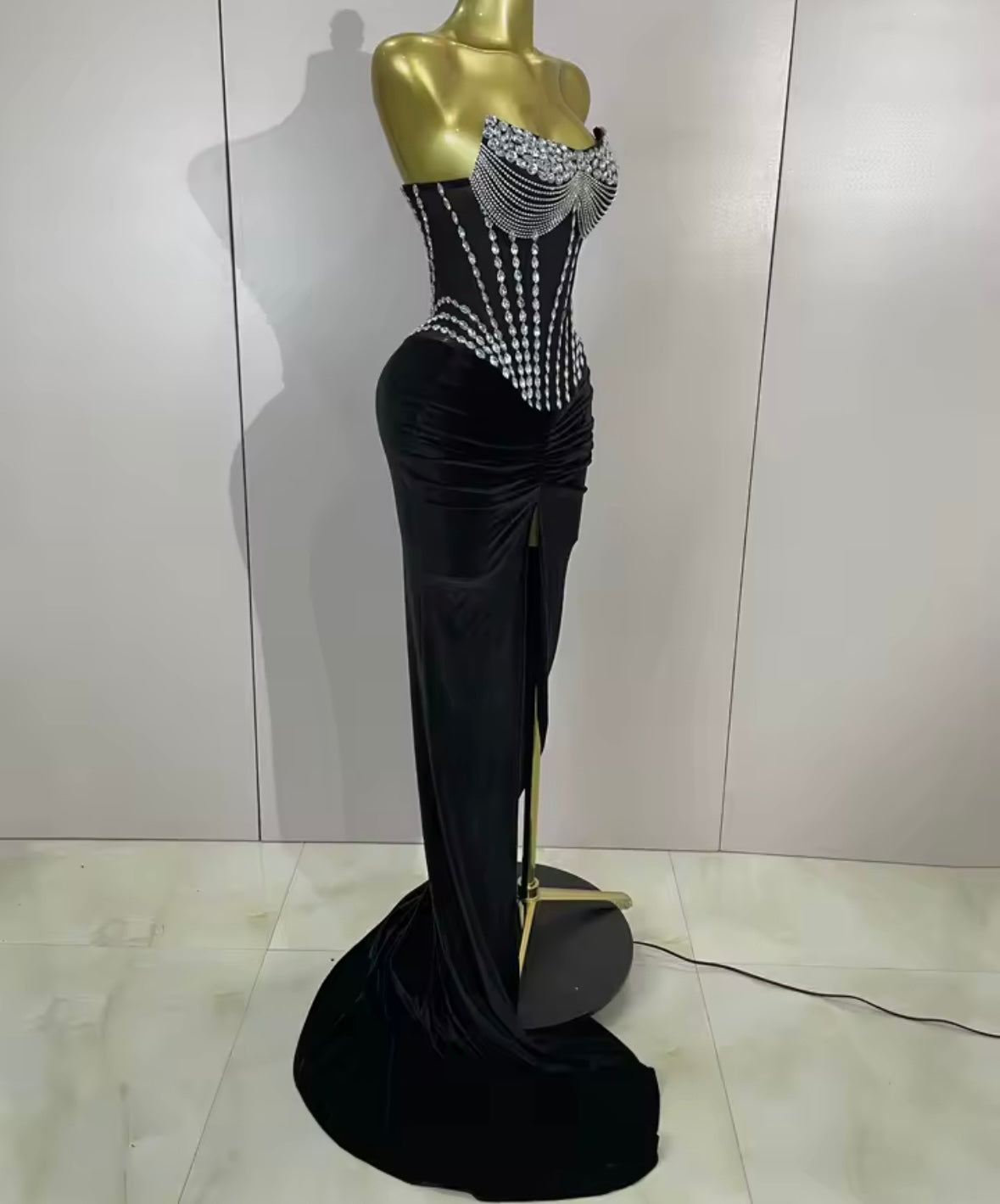Elegant Rhinestone Strapless Black Front Split Maxi Dress