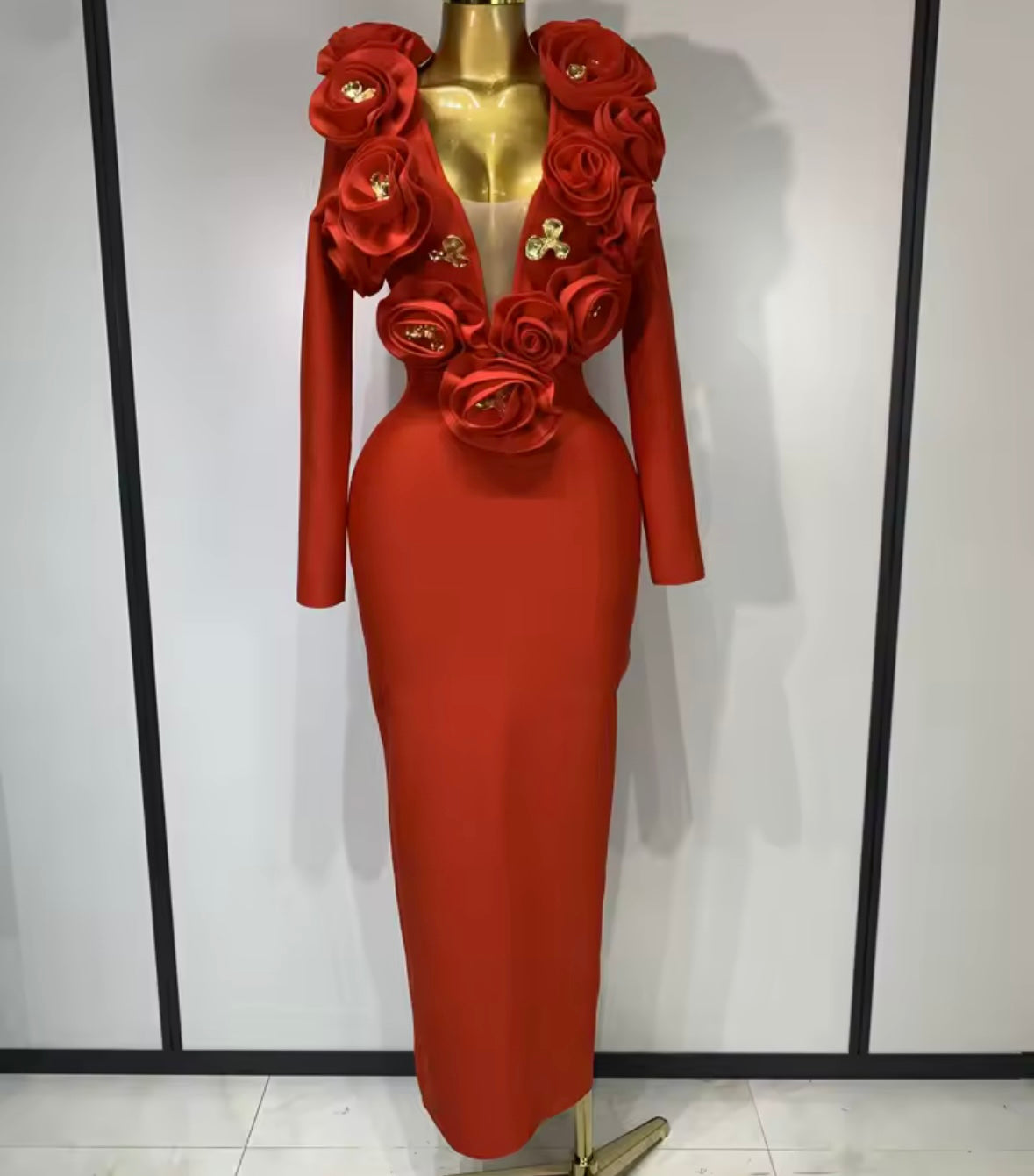 Elegant Floral Embellishment Full Sleeve Maxi Dress