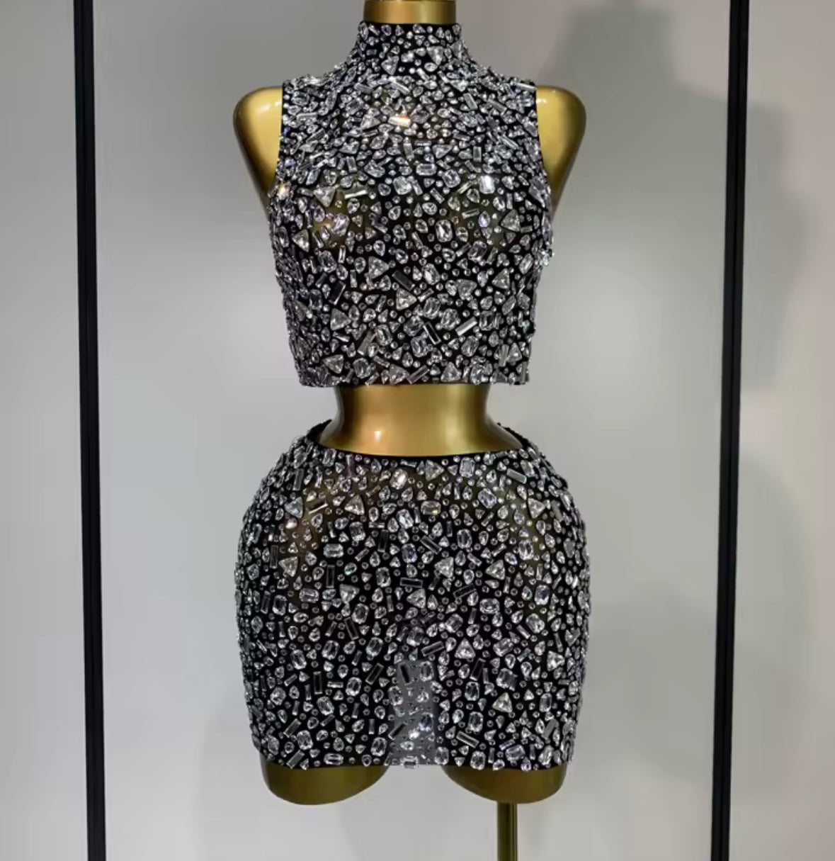 Sexy Sleeveless Chain Open Back Rhinestone Skirt Set