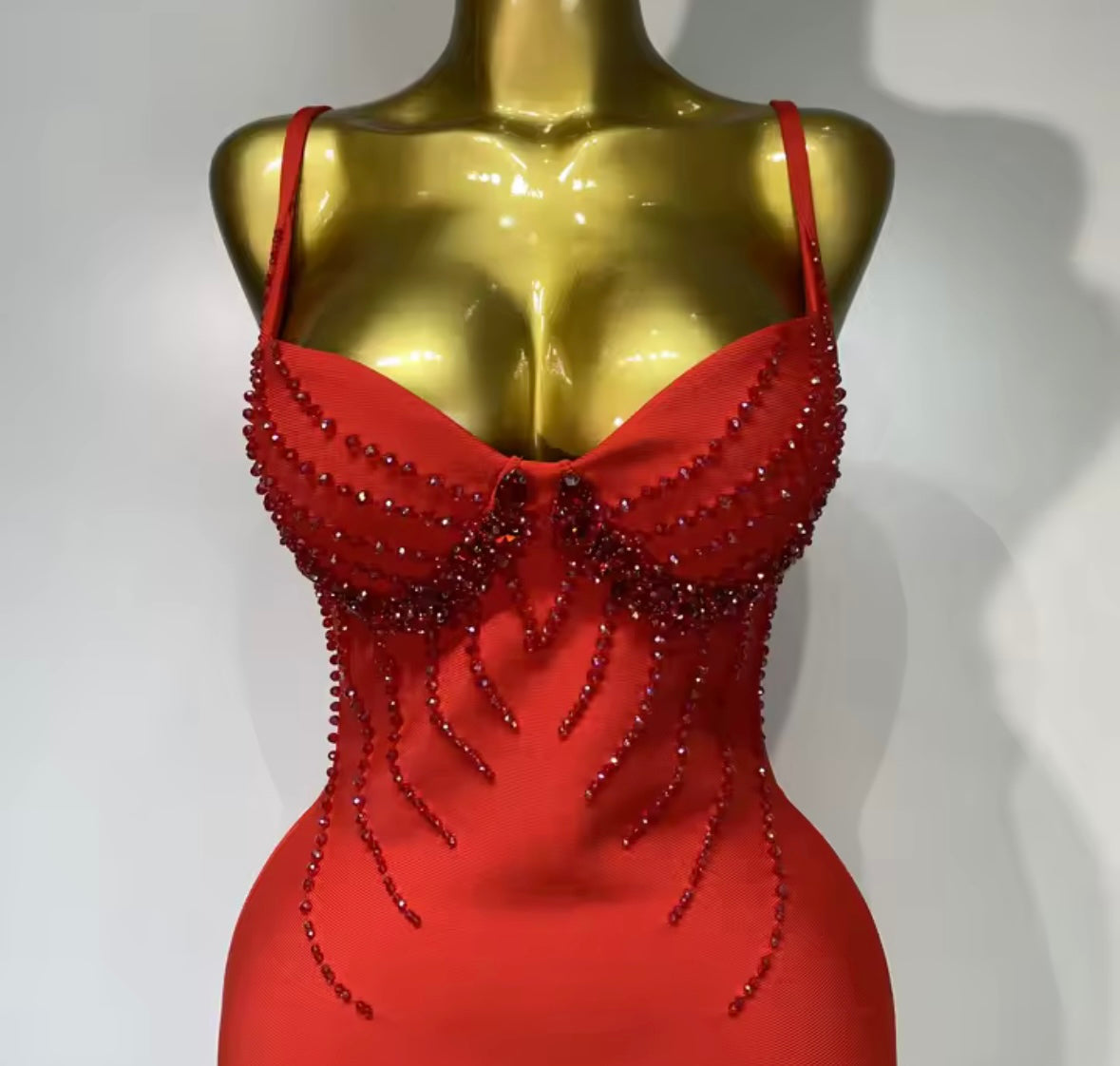 Sexy Sleeveless Rhinestone Embellishment Bandaged Dress