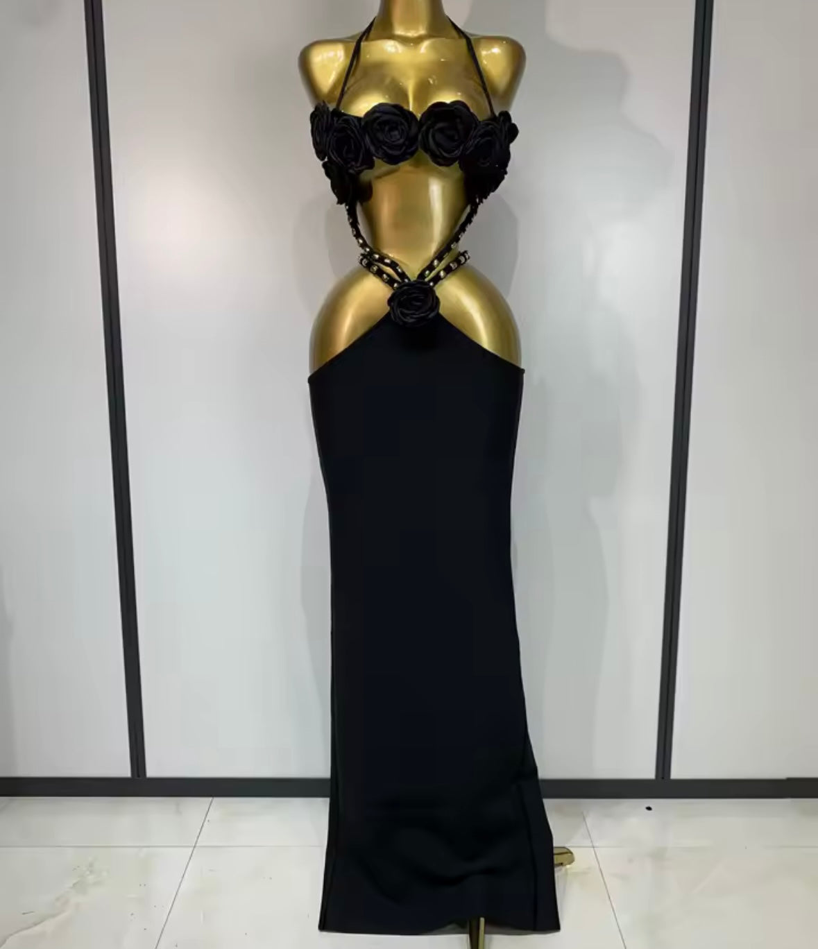 Black Sexy Halter Sleeveless Floral Hollow Out Maxi Dress
