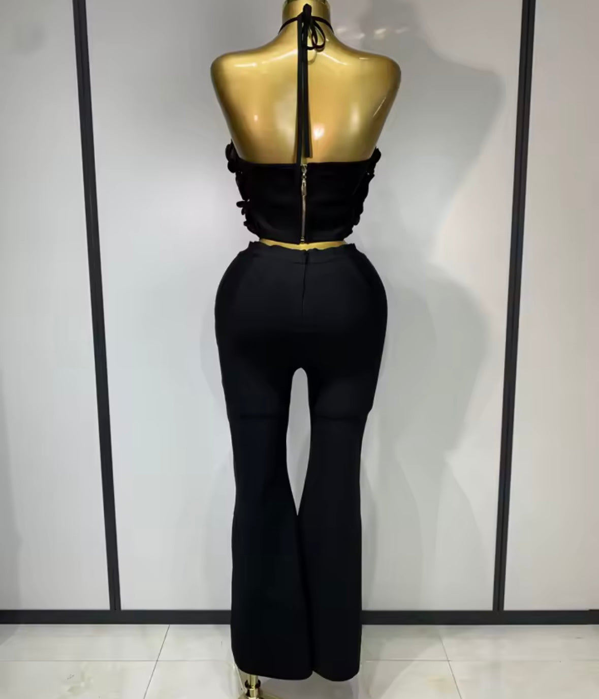 Halter Sleeveless 3D Floral Crop Two Piece Pant Set