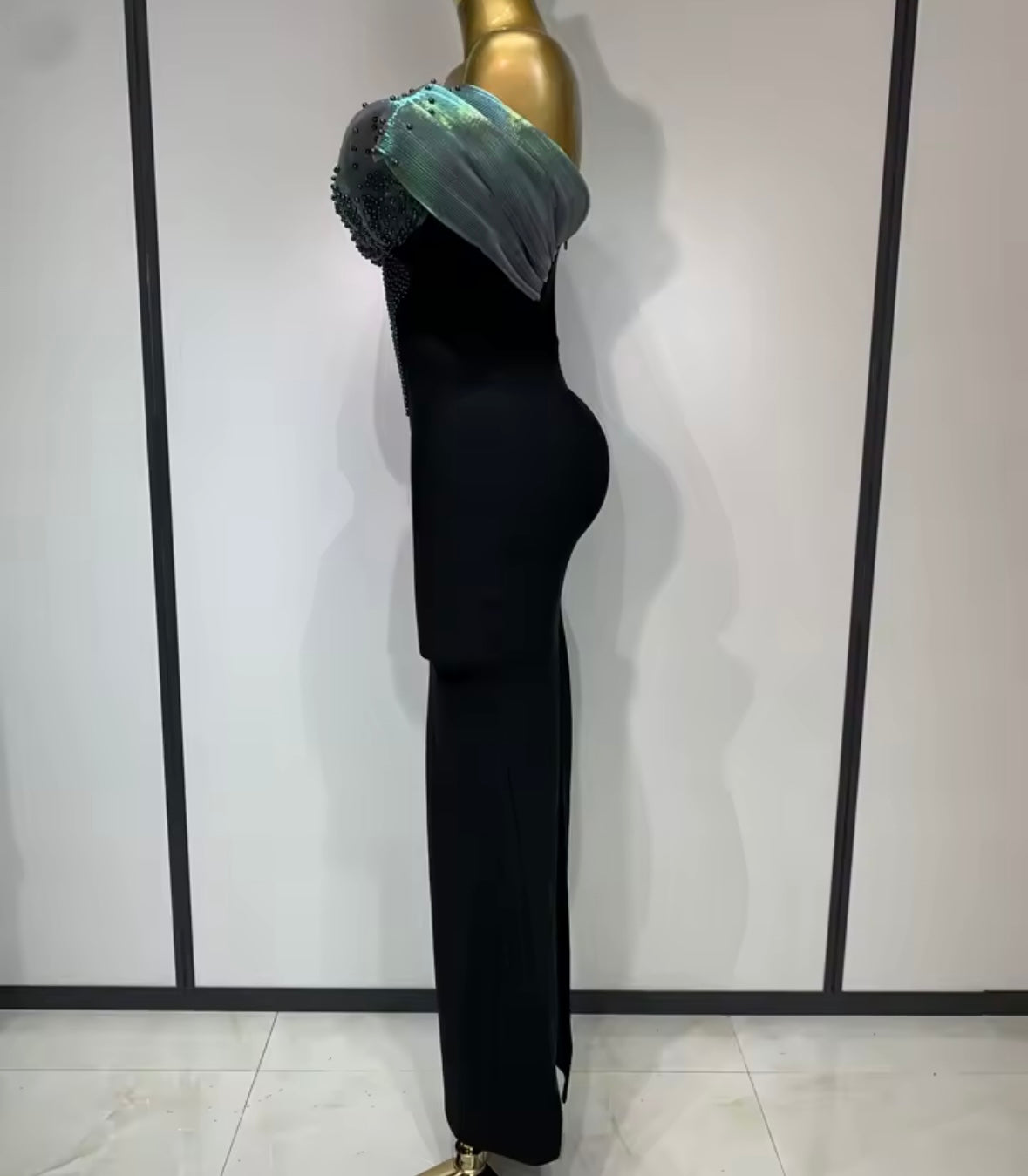 Black Elegant Off The Shoulder Beaded Floor-Length Dress