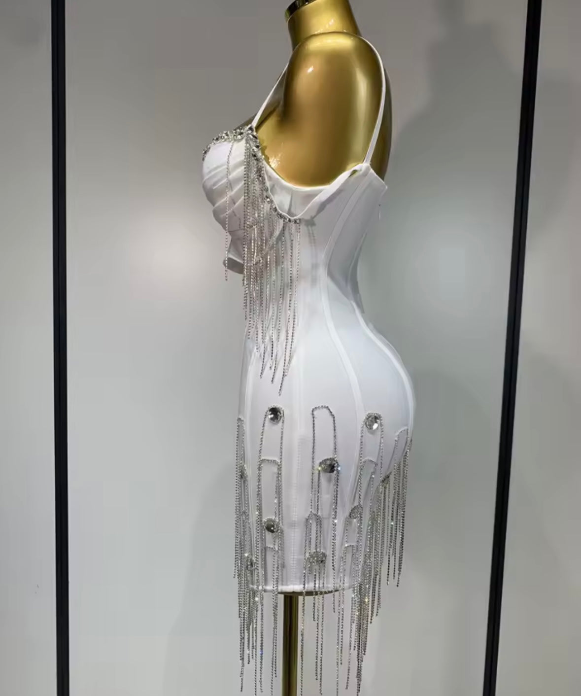 Sexy Sleeveless Rhinestone Tassel Short Dress