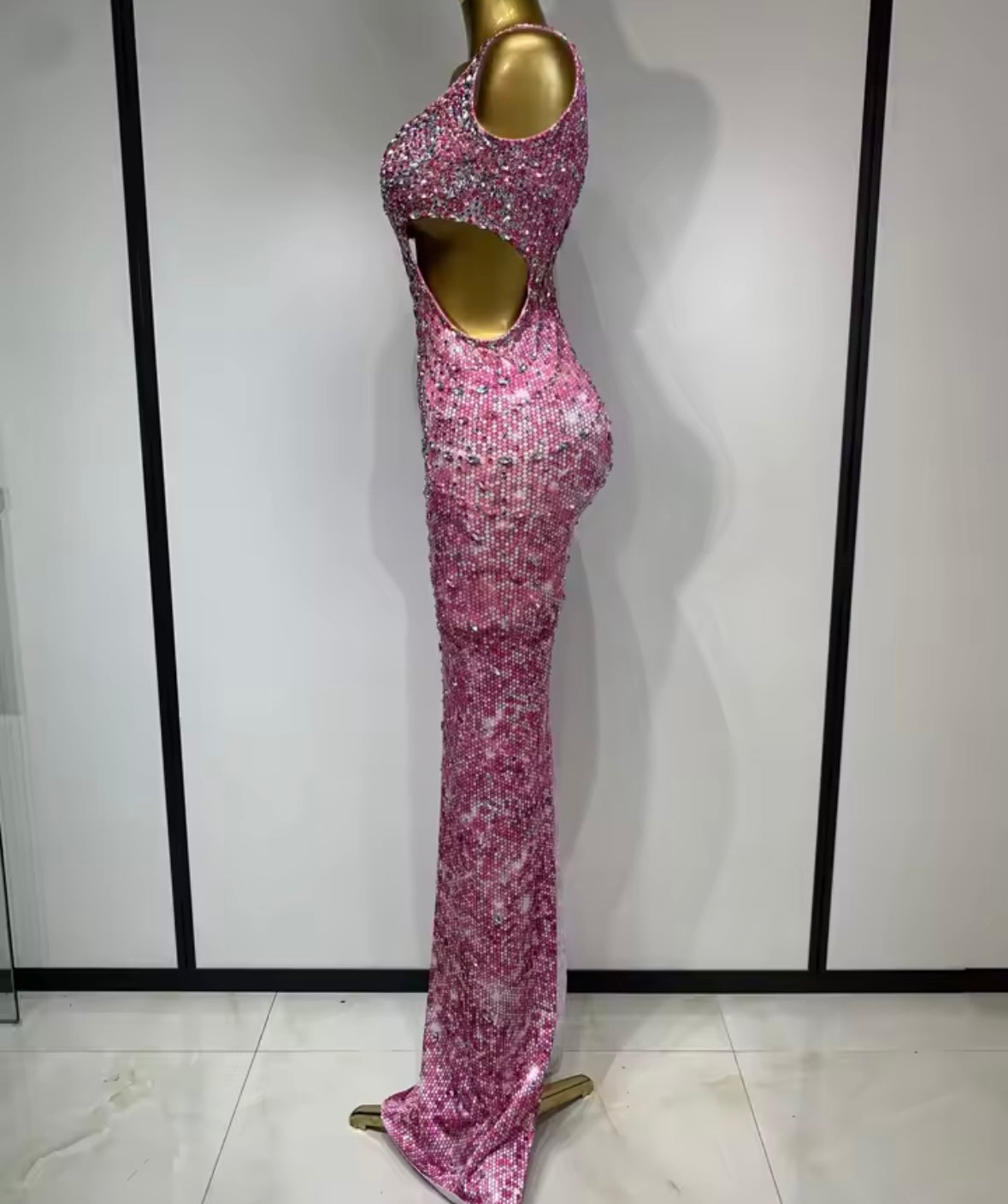 Sleeveless Pink Rhinestone Elegant Floor-Length Dress
