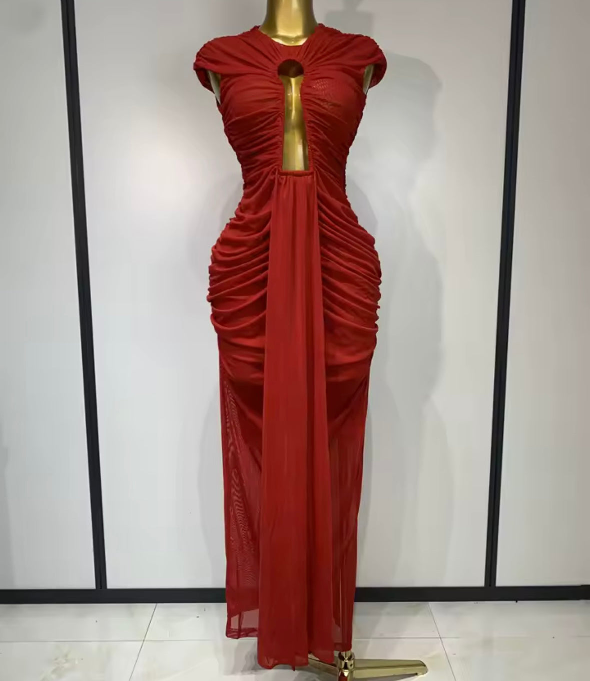 Sexy Sleeveless Hollow Out Ruched Maxi Dress