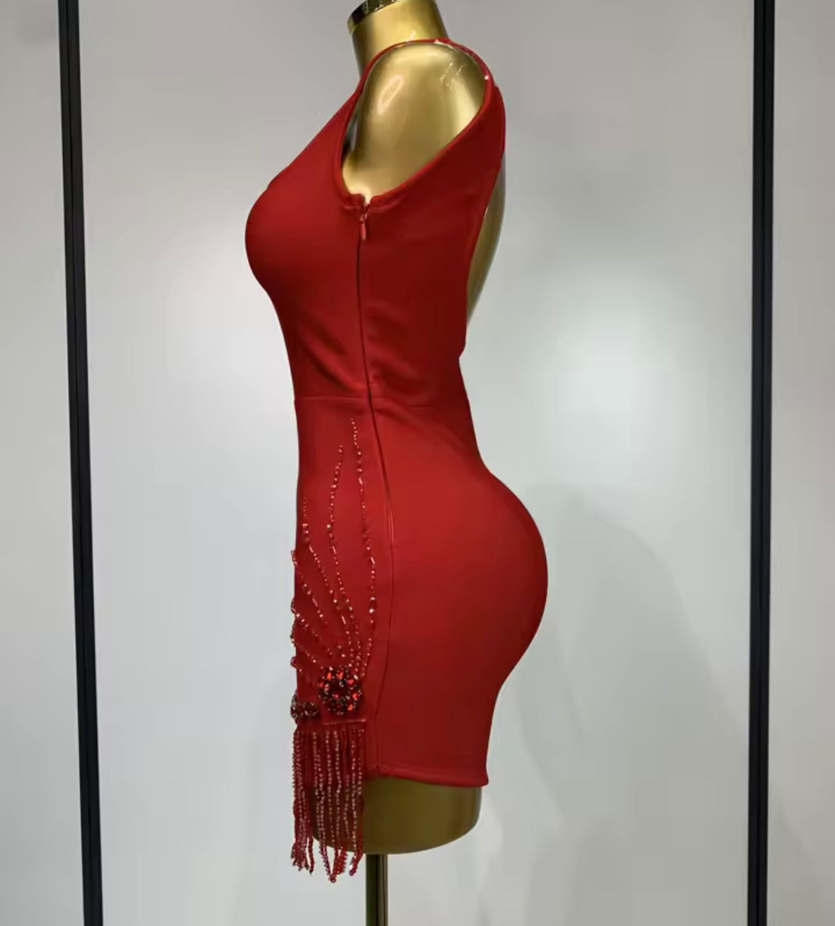 Sexy Sleeveless Red Beaded Tassel Short Dress
