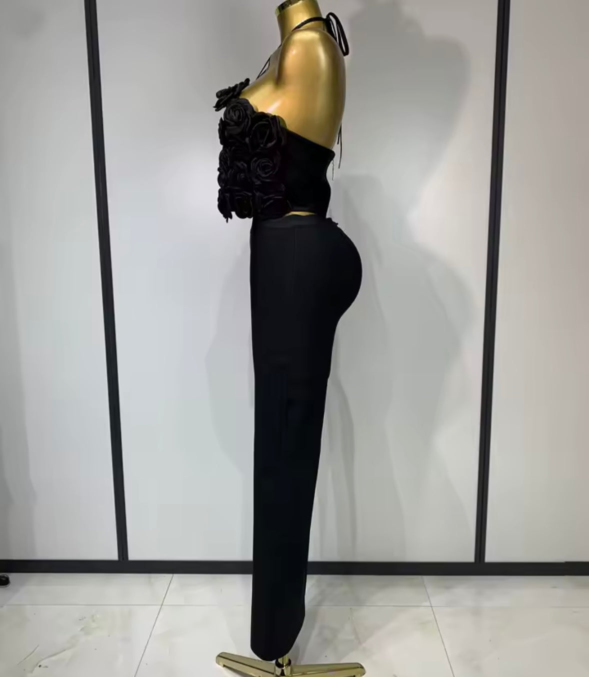 Halter Sleeveless 3D Floral Crop Two Piece Pant Set