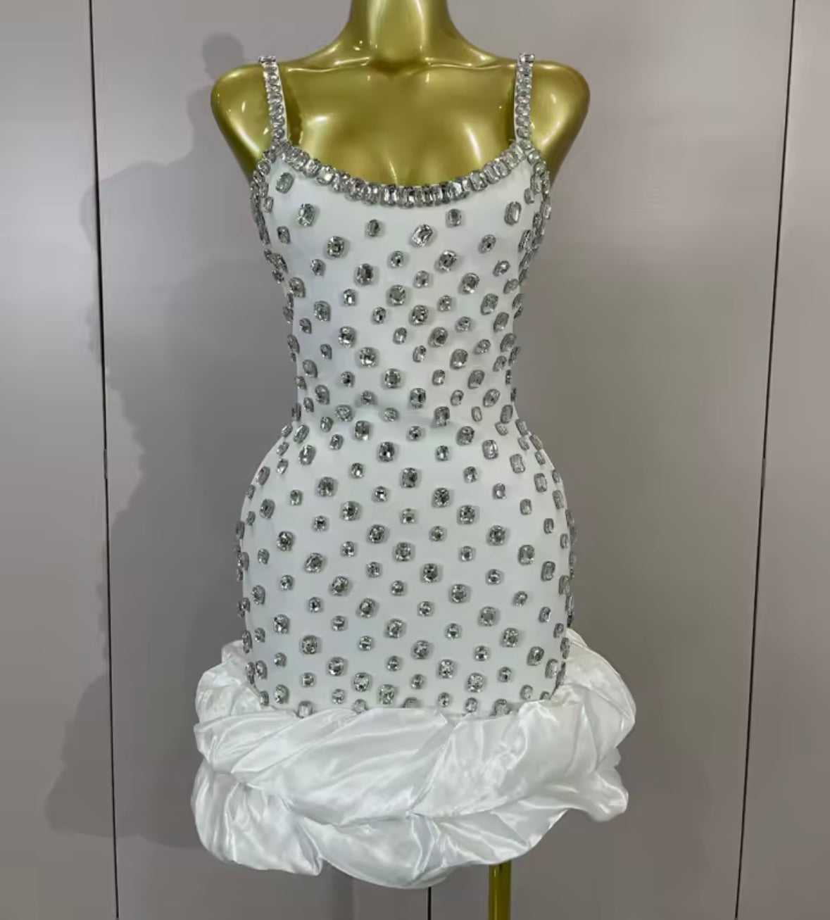 Sexy Sleeveless Rhinestone Ruffle Bandage Dress
