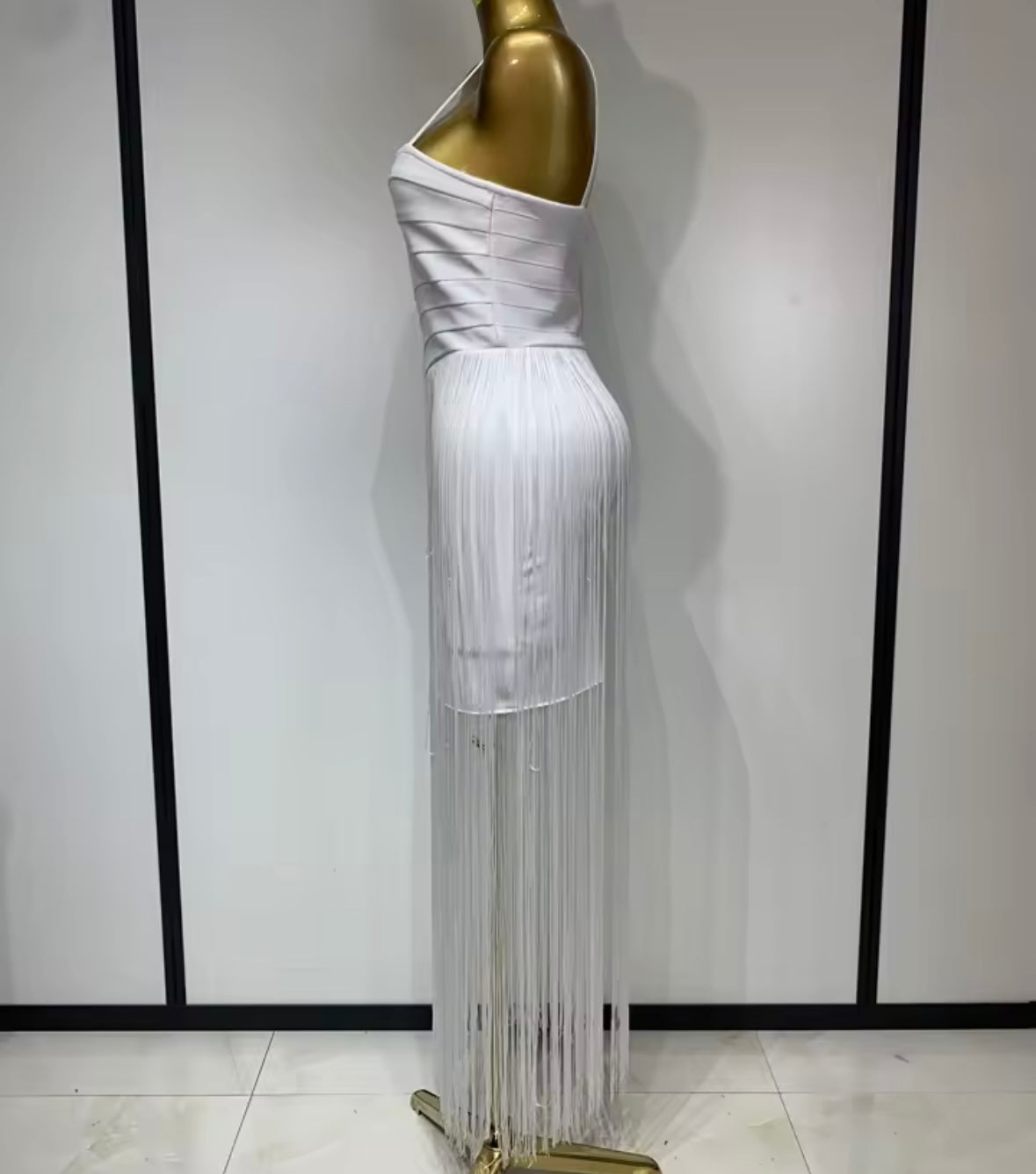 Sexy White Sleeveless Fringe Tassel Maxi Dress