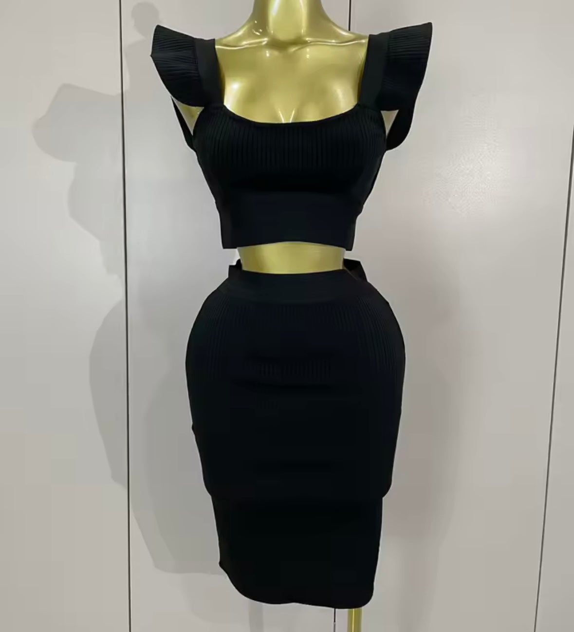 Sexy Ruffled Sleeveless Crop Skirt Set