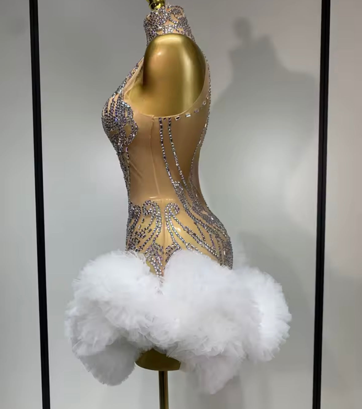 Sexy Rhinestone Embellishment Sleeveless Ruffle Short Dress