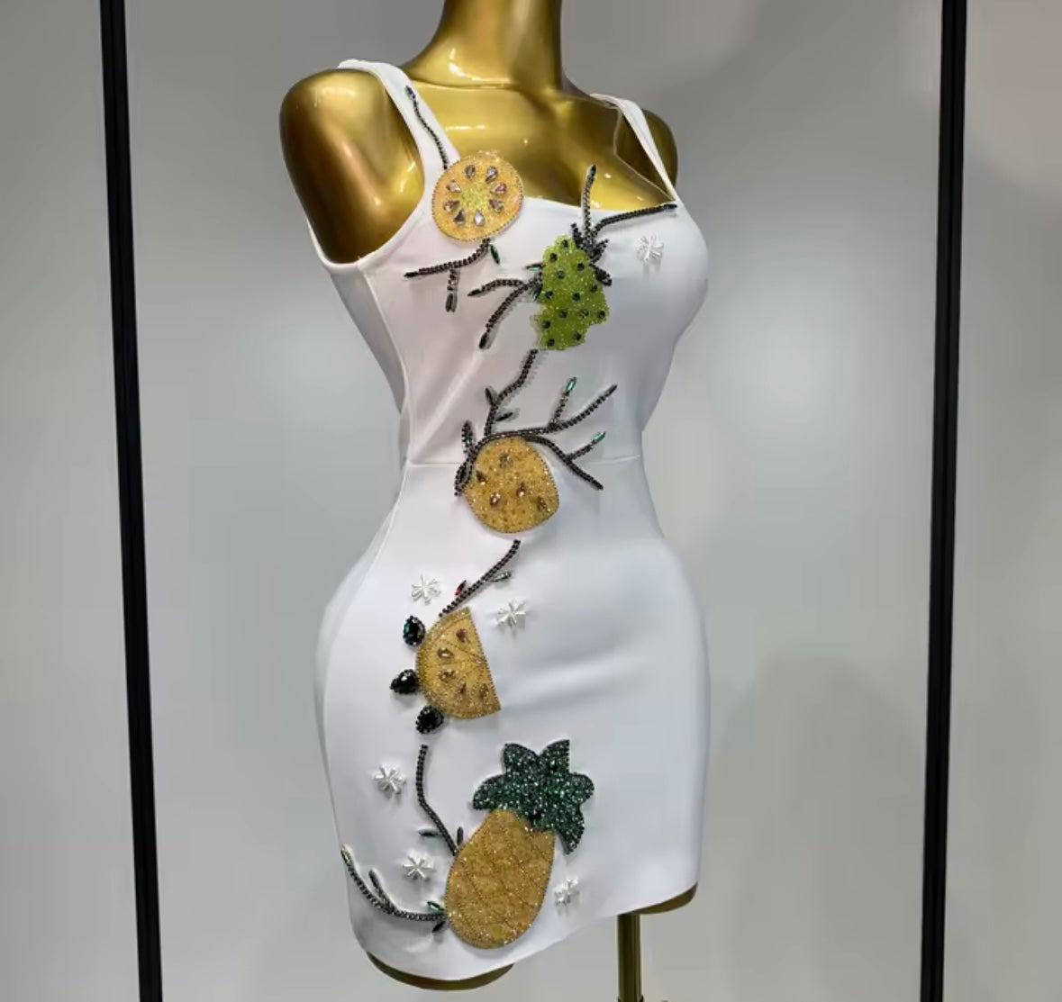 Sexy White Sleeveless Beaded Rhinestone Dress