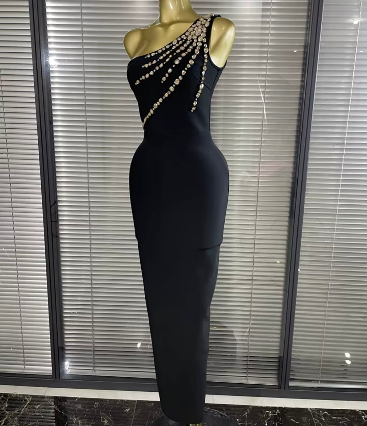 Sexy Black Rhinestone One Shoulder Sleeveless Maxi Dress