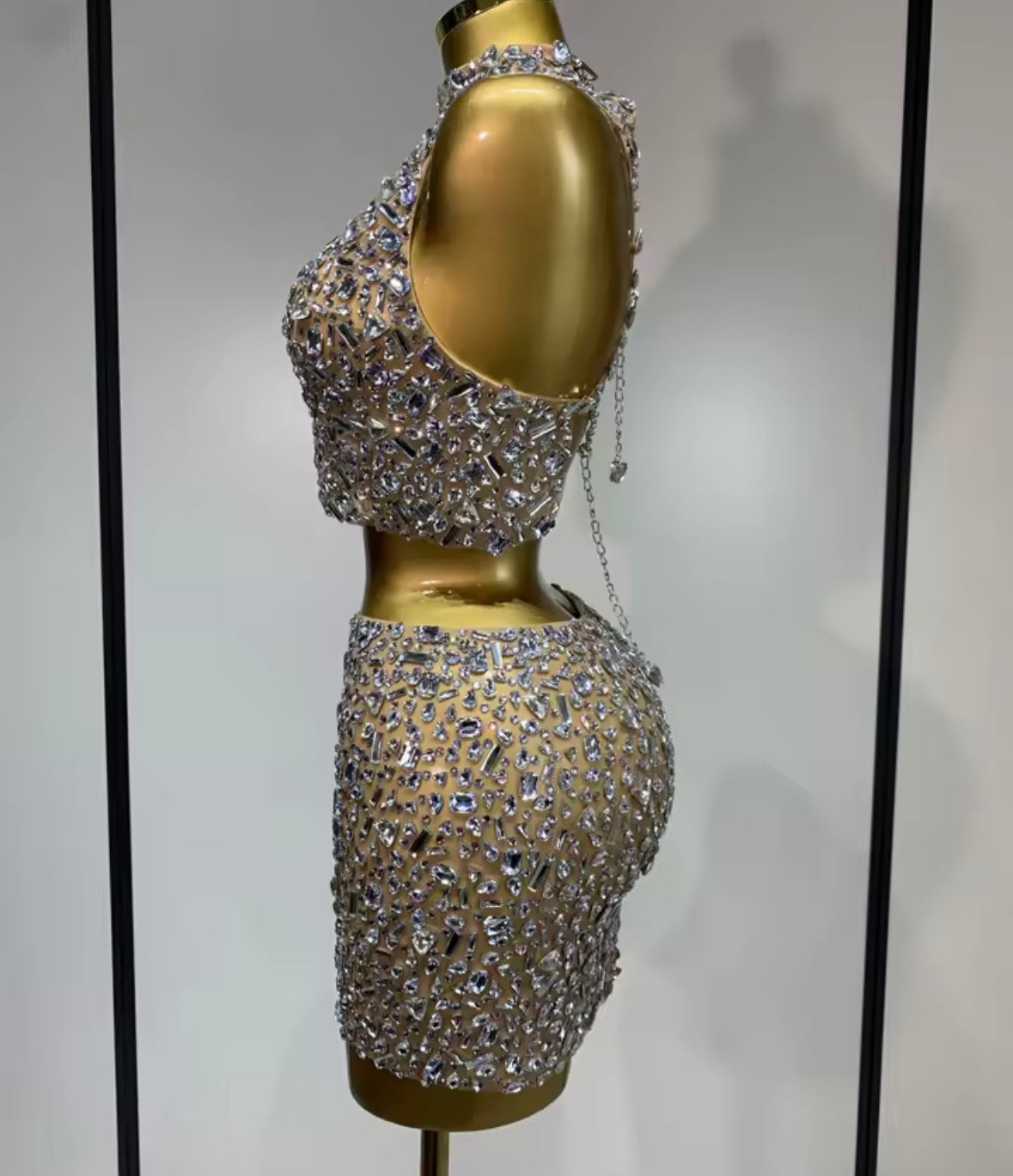 Sexy Sleeveless Chain Open Back Rhinestone Skirt Set