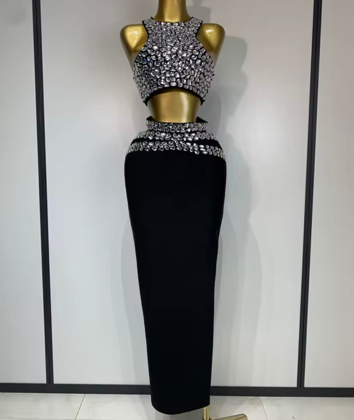 Sexy Black Sleeveless Rhinestone Floor-Length Skirt Set