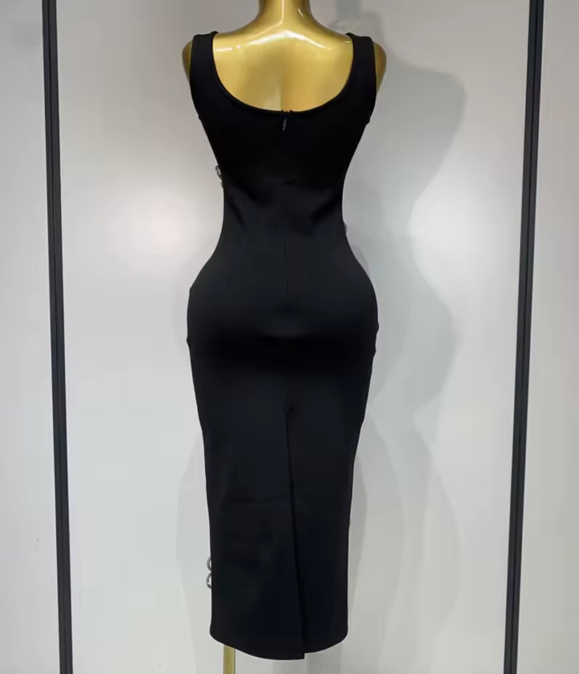 Elegant Black Sleeveless Floral Rhinestone Dress