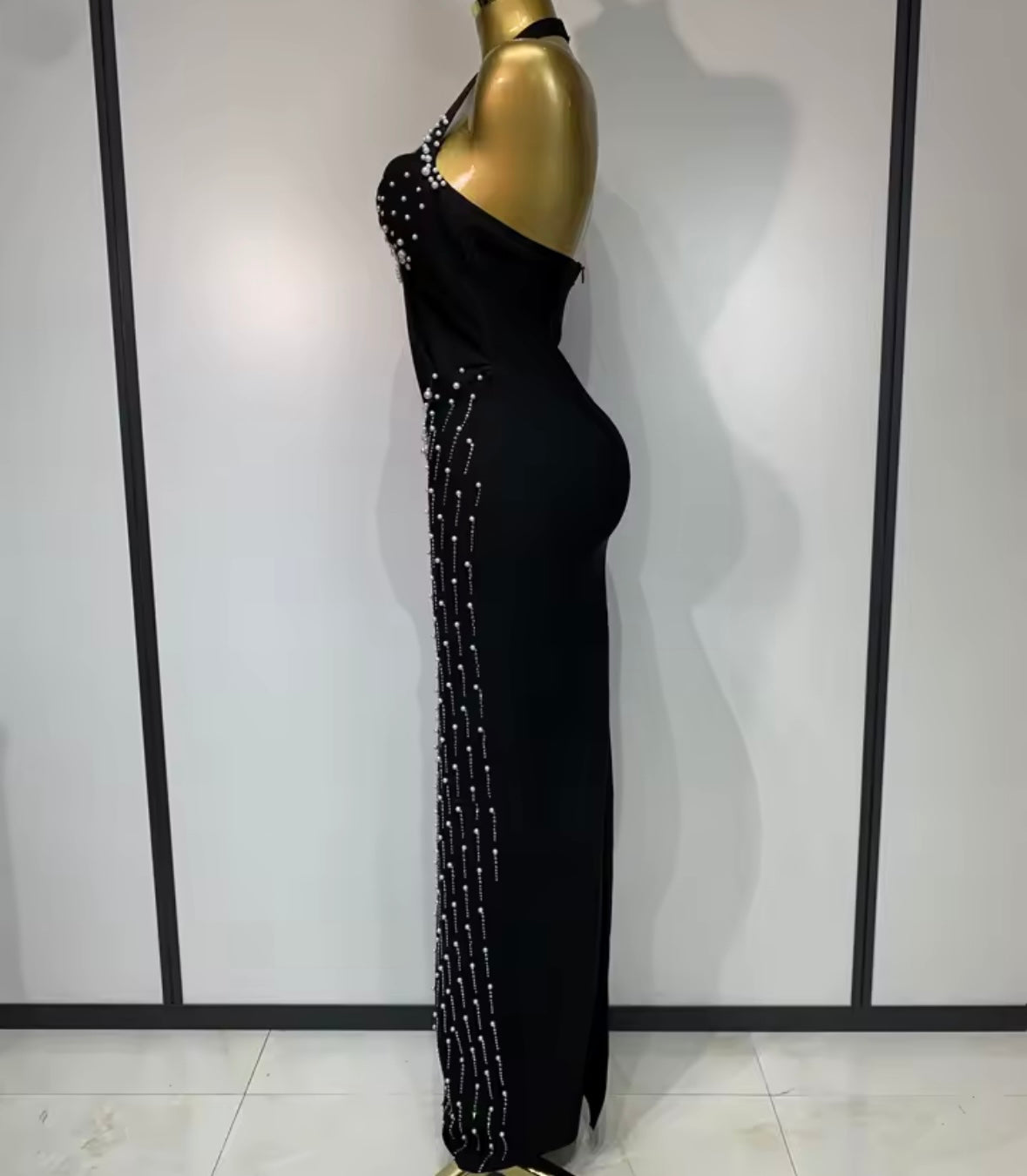 Black Halter Sleeveless Sexy Pearl Embellishment Maxi Dress