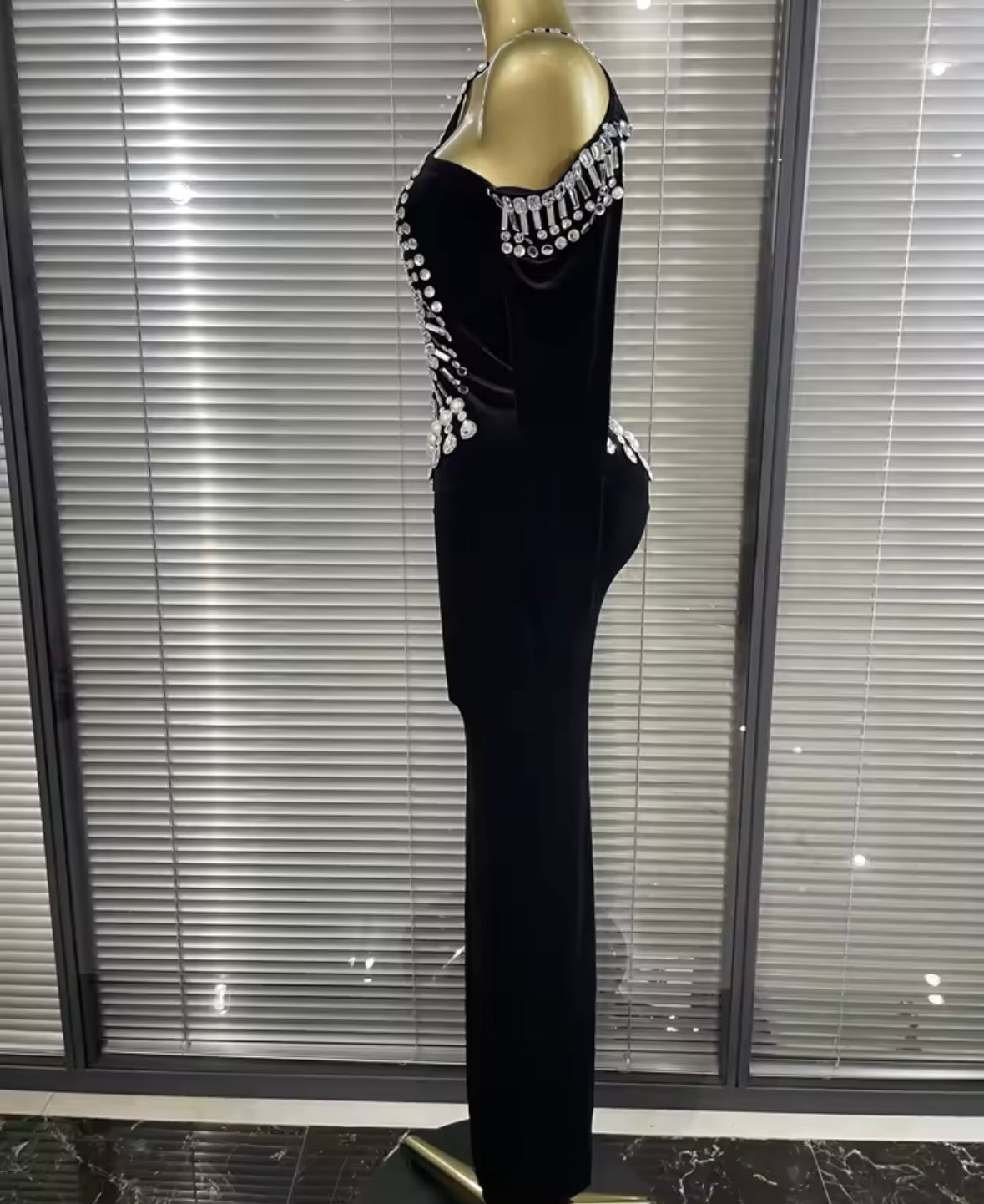Black Rhinestone Embellishment Open Back Full Sleeve Maxi Dress