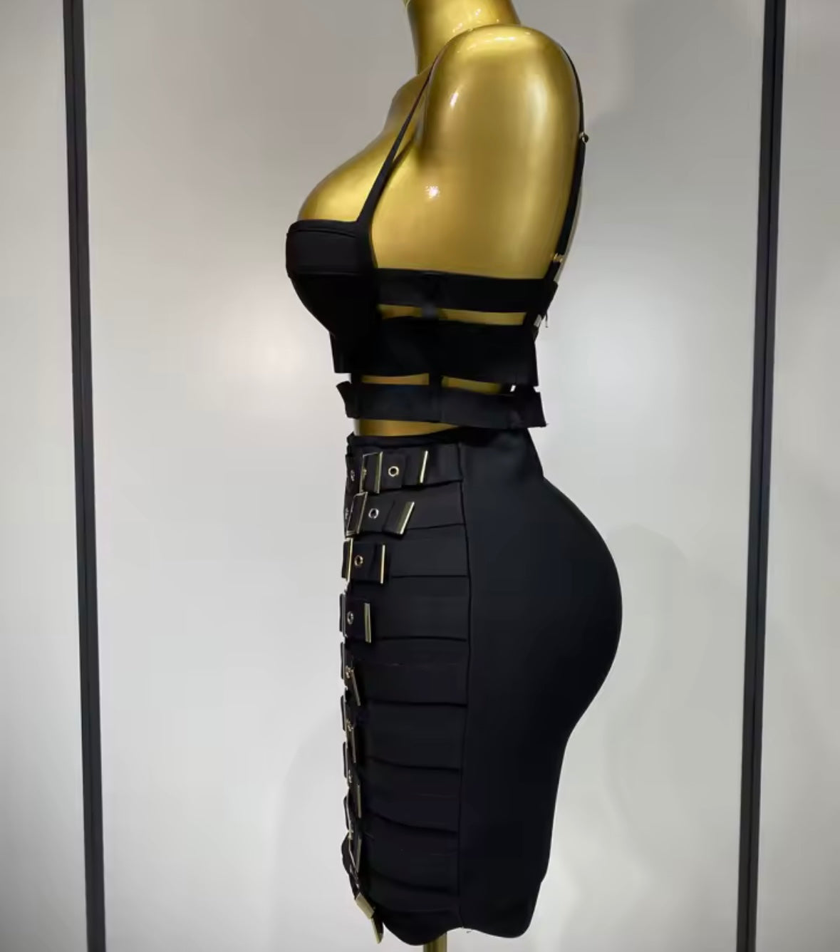 Sleeveless Cut Out Buckled Sexy Two Piece Bandage Skirt Set